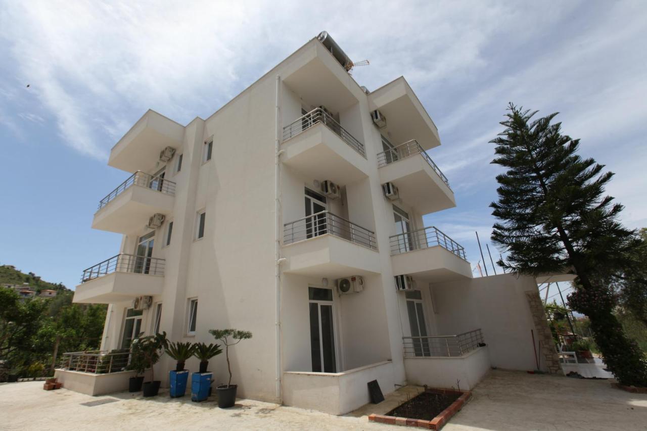 Appartement The Sunny Side à Himarë Extérieur photo